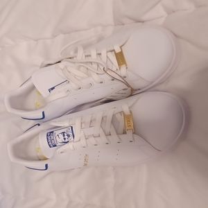 NEW! Men's Stan Smith Adidas sneakers!